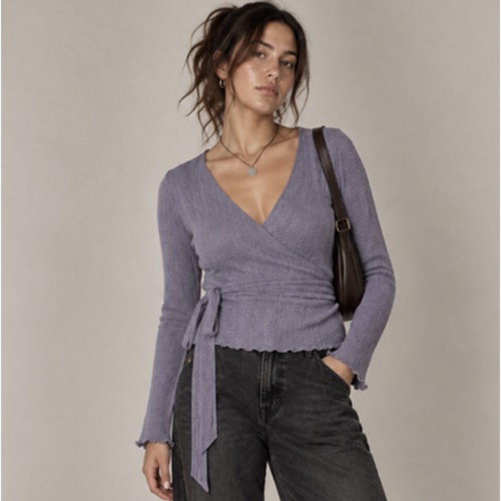 Pilcro Wrap Top Womens Large Purple Textured Tie Waist V-Neck Long Sleeve Ballet